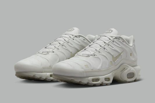 A-COLD-WALL x Nike Air Max Plus “Platinum Tint"