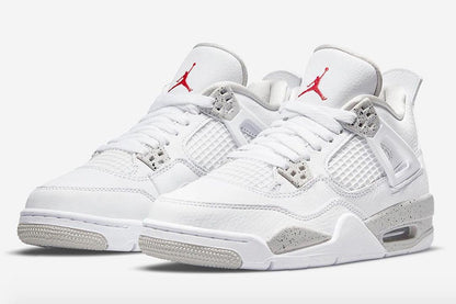 Air Jordan 4 Retro “White Oreo”