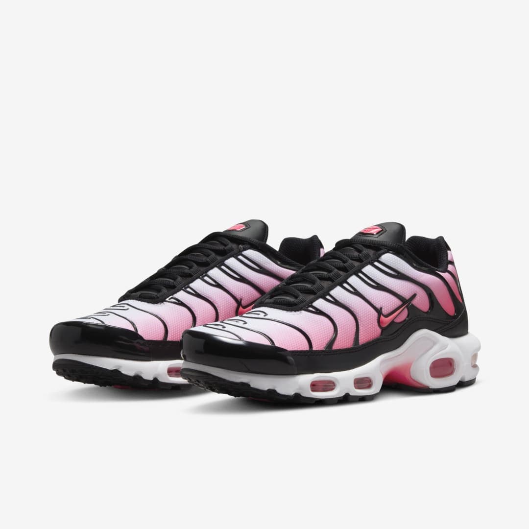 Nike Air Max Plus WMNS “Hot Punch”