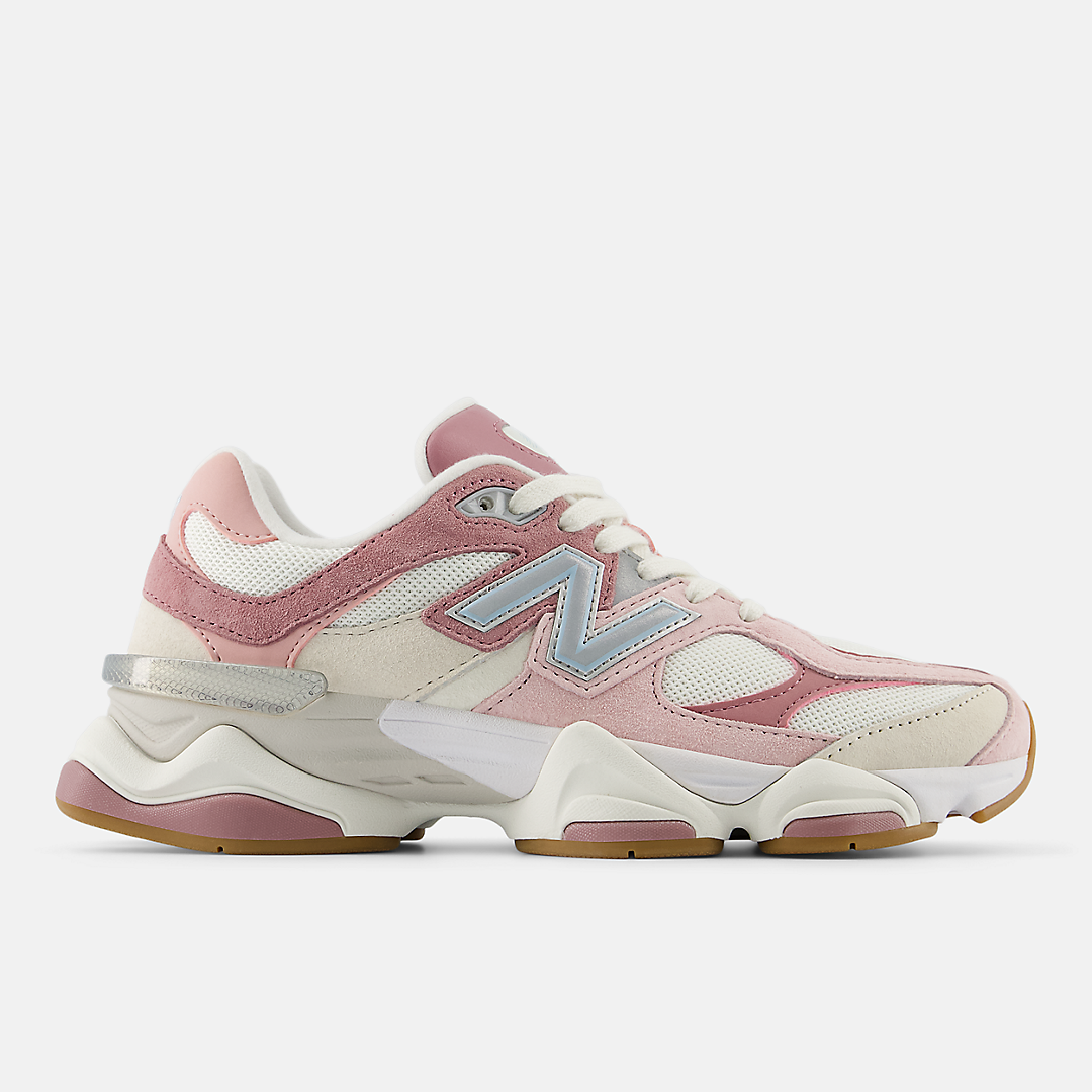 The New Balance 9060 Vibes in Pink