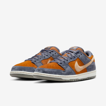 Nike SB Dunk Low “Light Carbon/Monarch”