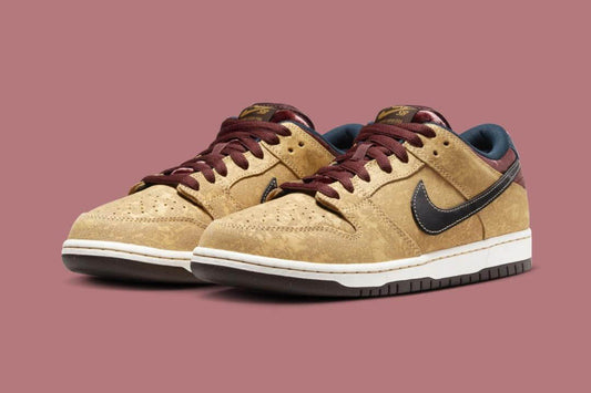 Nike SB Dunk Low “City Of Cinema”