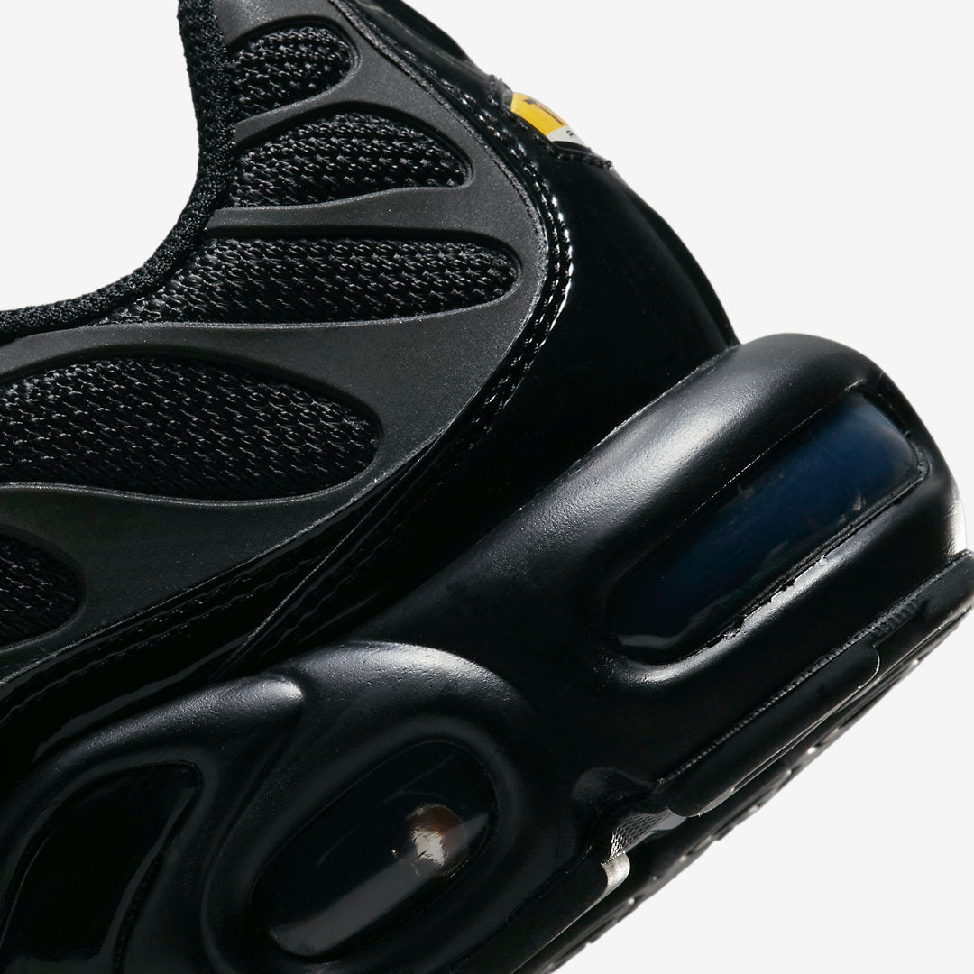 Nike Air Max Plus “Black Reflective”