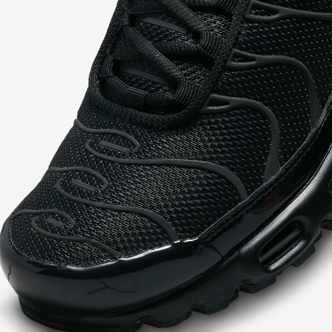 Nike Air Max Plus “Black Reflective”