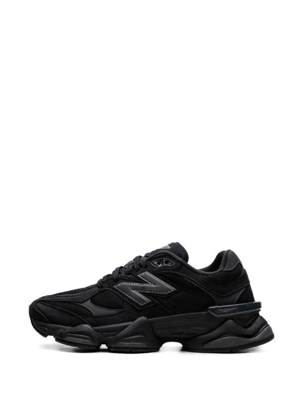 New Balance
9060 "Black Cement"