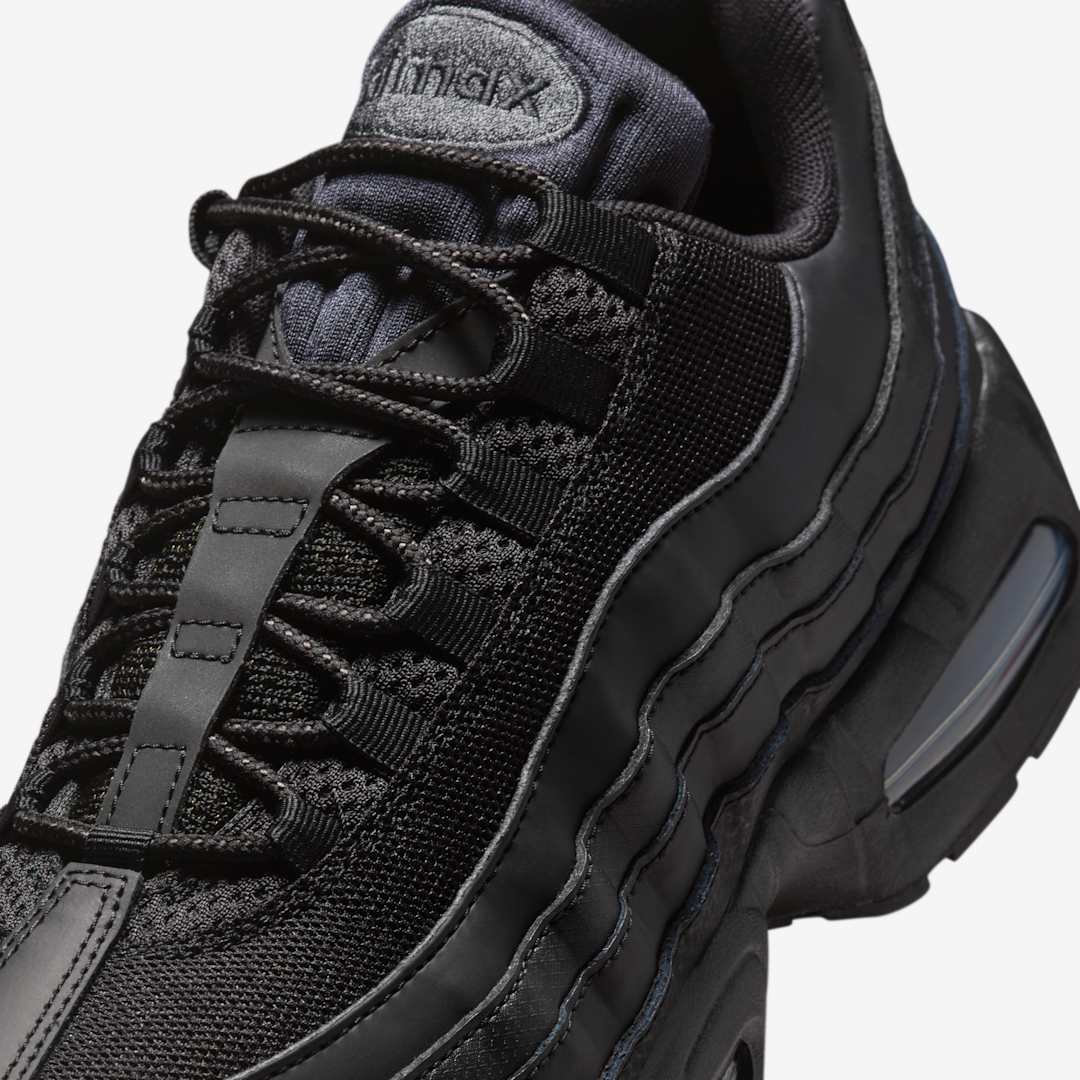 Nike Air Max 95 OG “Triple Black”