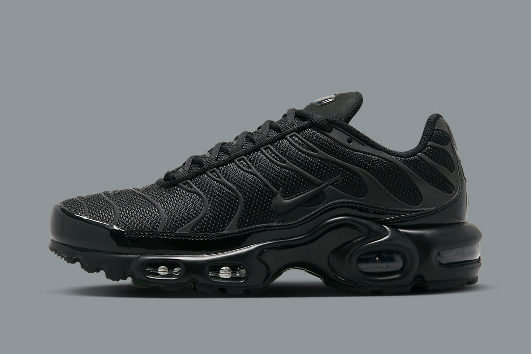 Nike Air Max Plus “Black Reflective”